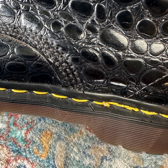 Vintage Dr. Martens England Embossed Leather Black Boots Size 5 - Picture 12 of 13